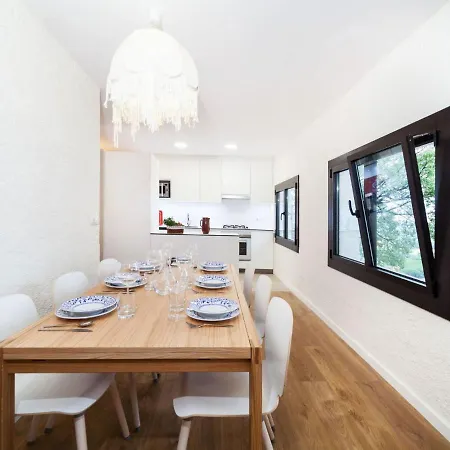 Paris By Interhome